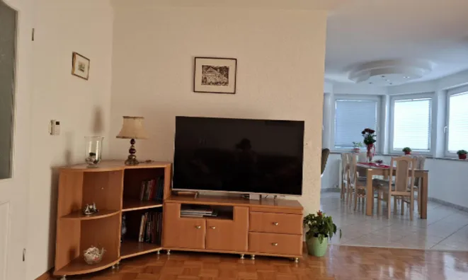 Недвижимость Четырехкомнатная квартира в Деканах: 12