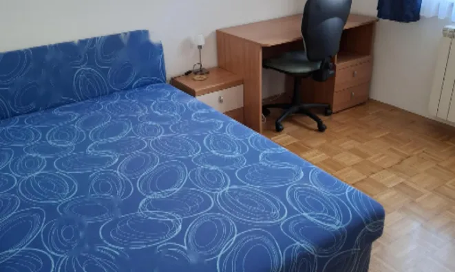 Недвижимость Четырехкомнатная квартира в Деканах: 19