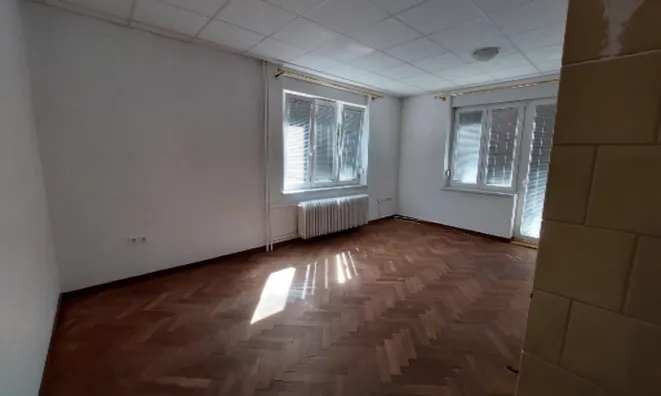 Недвижимость Дом в Новом Любляне: 31