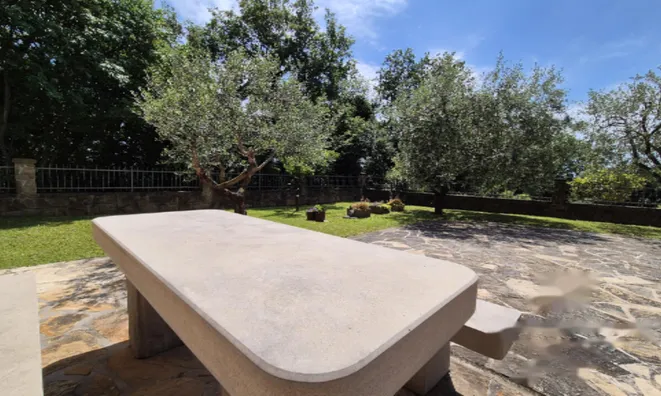 Недвижимость Двухэтажный дом в Курте: 3