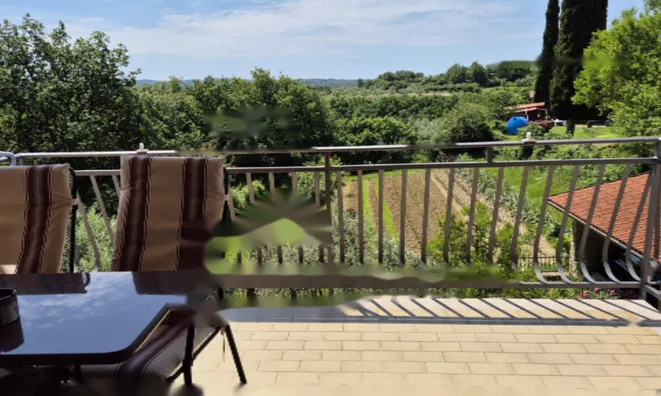 Недвижимость Двухэтажный дом в Курте: 12