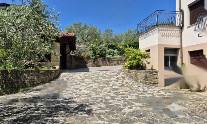 Недвижимость Двухэтажный дом в Курте: 23