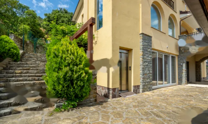 Недвижимость Дом, Корте: 1