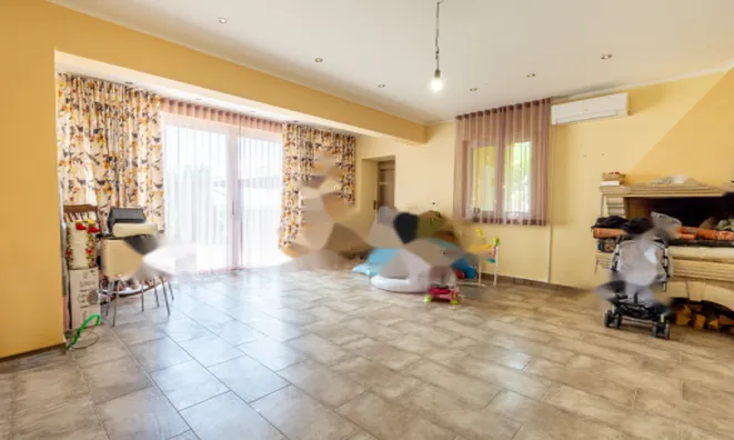 Недвижимость Дом, Корте: 9