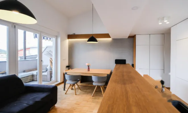 Недвижимость Четырёхкомнатная квартира Брод: 7