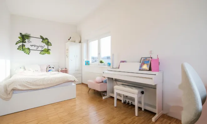 Недвижимость Четырёхкомнатная квартира Брод: 23