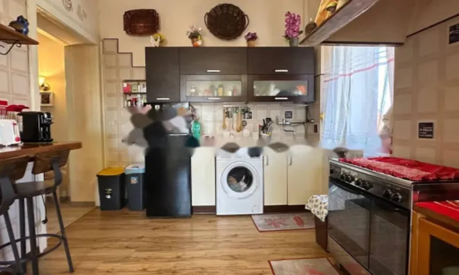 Недвижимость Четырехкомнатная квартира: 41