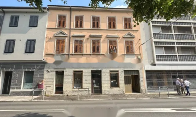 Недвижимость Квартира на улице Дука д'Аоста 181: 69