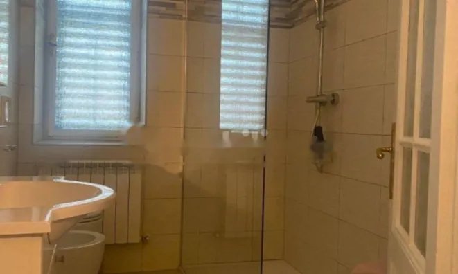 Недвижимость Квартира на улице Семинарио: 11