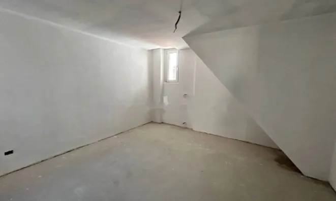 Недвижимость Квартира, 3 этаж, Горизия: 7