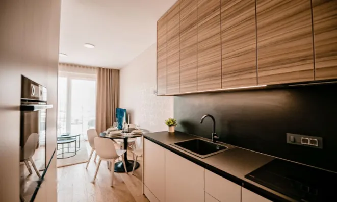 Недвижимость Квартира 2-комнатная Центр: 5