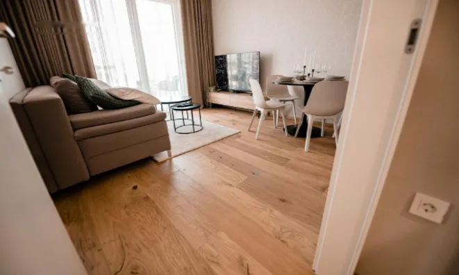 Недвижимость Квартира 2-комнатная Центр: 6