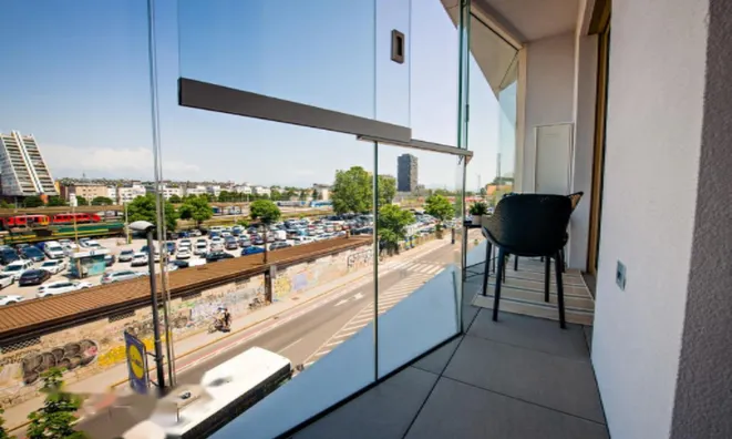 Недвижимость Квартира 2-комнатная Центр: 11