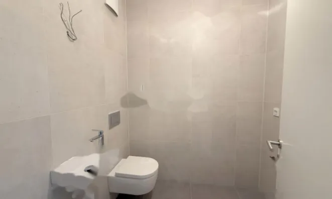 Недвижимость Квартира, 3-комн., центр Любляны: 9