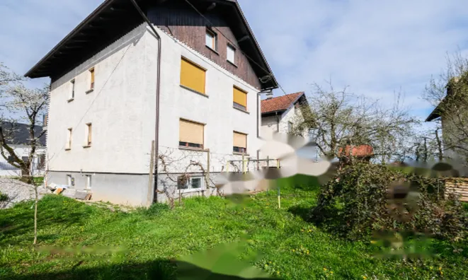 Недвижимость Четырехкомнатная квартира в Кашеле: 2