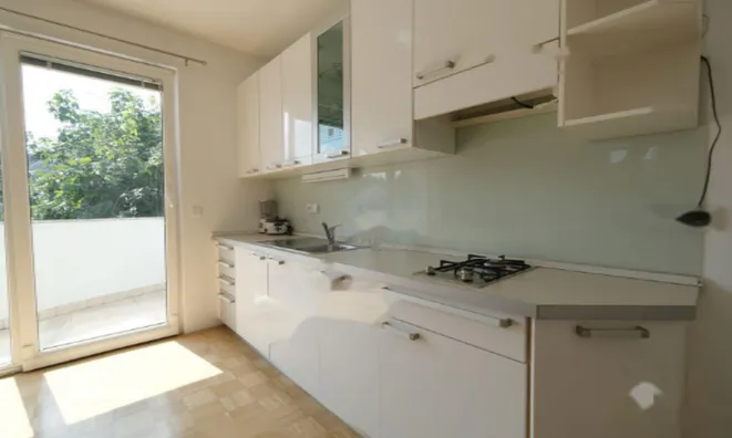 Недвижимость Студия в Ново Любляна Вич: 3