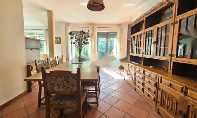 Недвижимость Дом в Изоле: 18