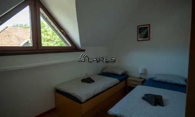 Недвижимость Дом, Двойчек Чатеж у Савы.: 12