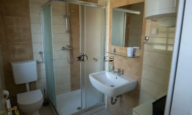 Недвижимость Дом, Двойчек Чатеж у Савы.: 15