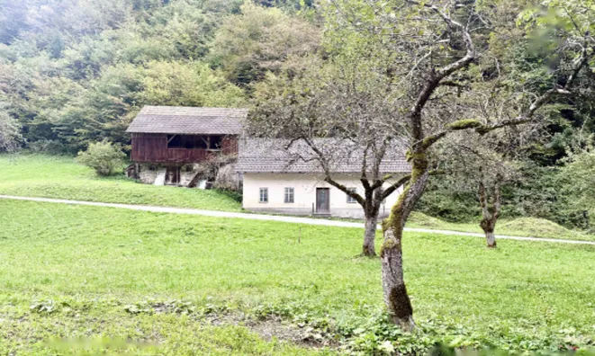 Недвижимость Дом, Любно-об-Савине: 28