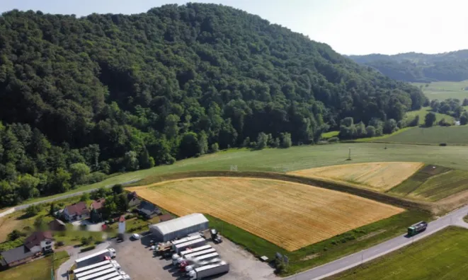 Недвижимость Дом в Збелово: 25