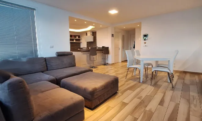 Недвижимость Двухкомнатная квартира в Коломбане: 1