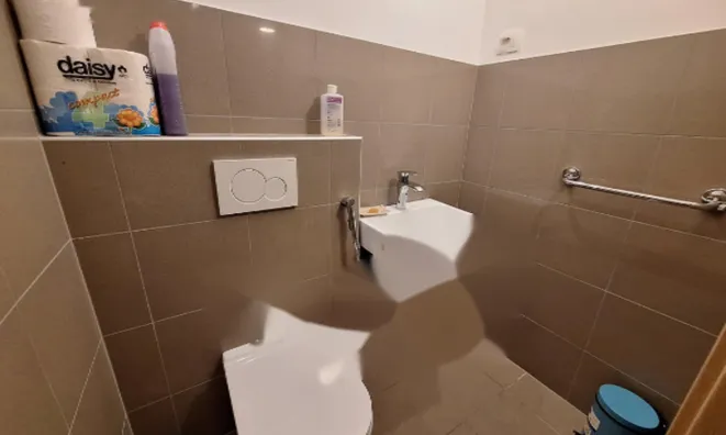 Недвижимость Двухкомнатная квартира в Коломбане: 14