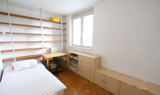 Недвижимость Квартира 4,5 комнаты Бежиград: 10