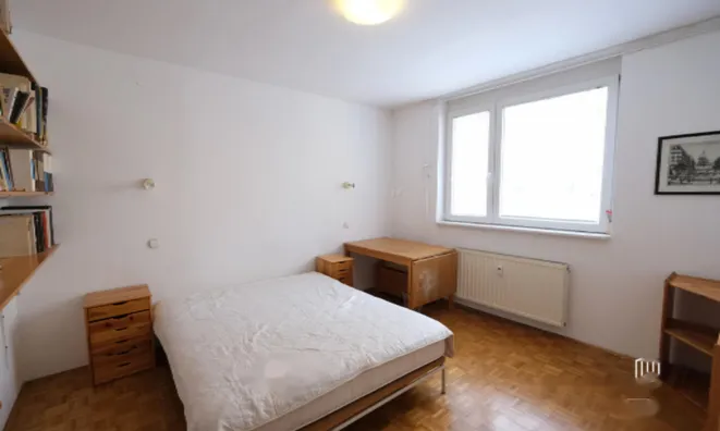 Недвижимость Квартира 4,5 комнаты Бежиград: 11