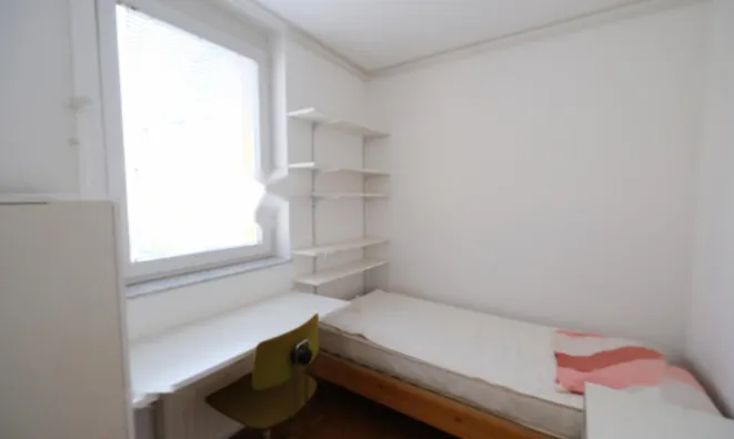 Недвижимость Квартира 4,5 комнаты Бежиград: 13