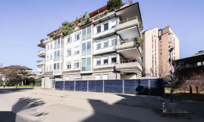 Недвижимость Трёхкомнатная квартира Новая Любляна Бежиград: 2