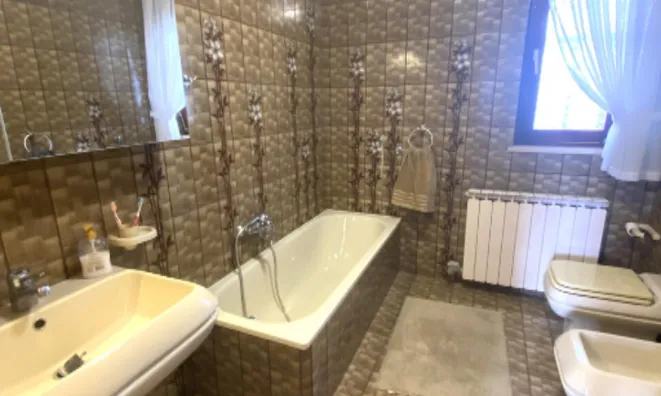 Недвижимость Четырехкомнатная квартира Изола: 22