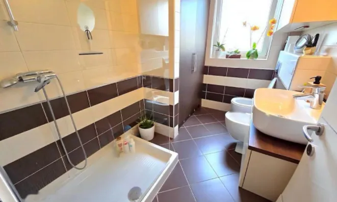 Недвижимость Новое трёхкомнатное жильё Коломбан: 8