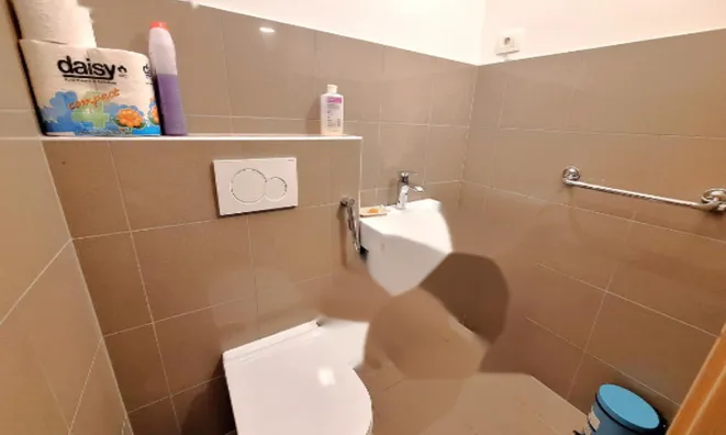 Недвижимость Двухкомнатная квартира Коломбан: 19