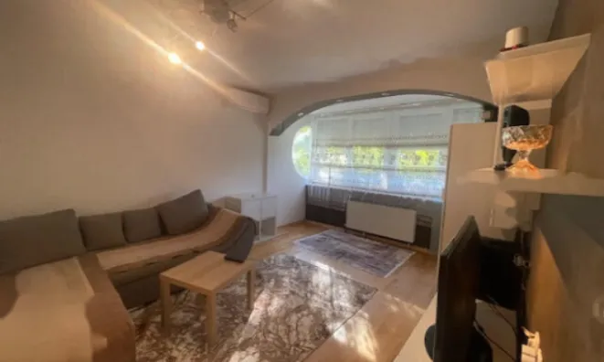 Недвижимость Однокомнатная квартира в Сежане: 3