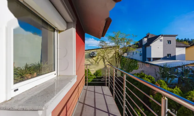 Недвижимость Дом в Любляне, Шишка: 24