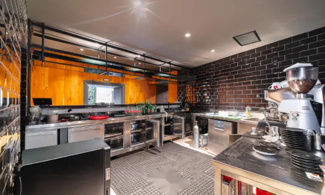 Недвижимость Коммерческое помещение центр: 11