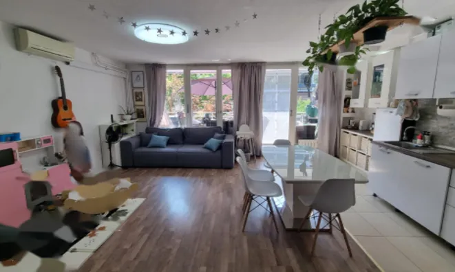 Недвижимость Квартира 3,5 комнаты Косезе: 3