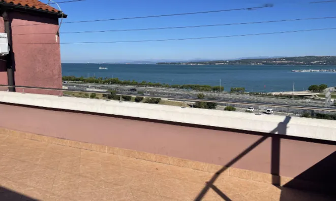 Недвижимость 3-комнатная квартира у моря: 6