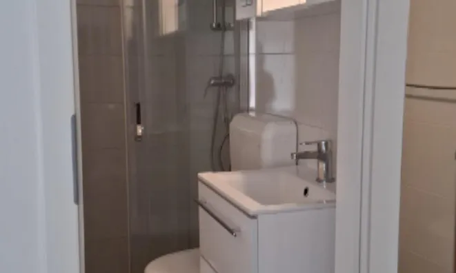 Недвижимость Двухкомнатная квартира Центр: 9