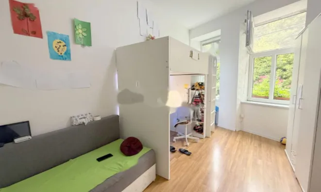 Недвижимость Квартира, 1 комната, центр Любляны: 1