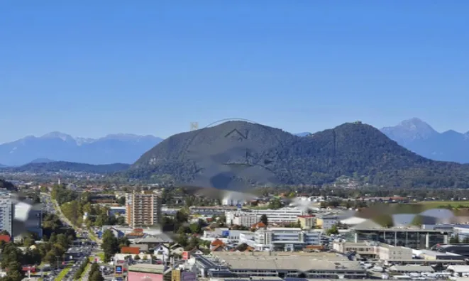 Недвижимость Квартира, 2 комнаты, Центр: 14