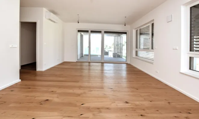 Недвижимость Четырехкомнатная квартира Рудник: 3