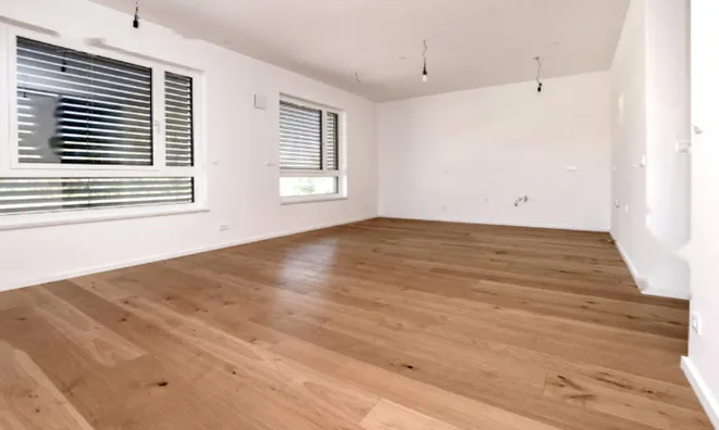 Недвижимость Четырехкомнатная квартира Рудник: 4