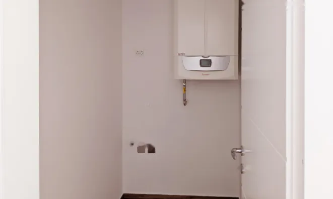 Недвижимость Четырехкомнатная квартира Рудник: 7