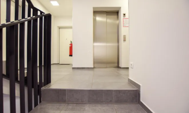 Недвижимость Четырехкомнатная квартира Рудник: 14