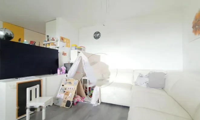 Недвижимость Квартира 1-комн Ново Любляна: 9