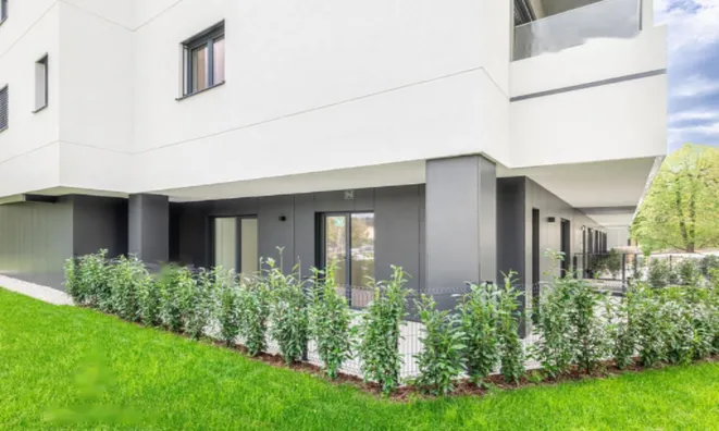 Недвижимость Квартира 1,5 комнаты Новая БС 3: 2