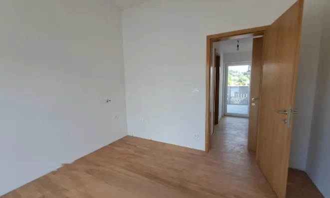 Недвижимость Четырехкомнатная квартира в Бежиграде: 17