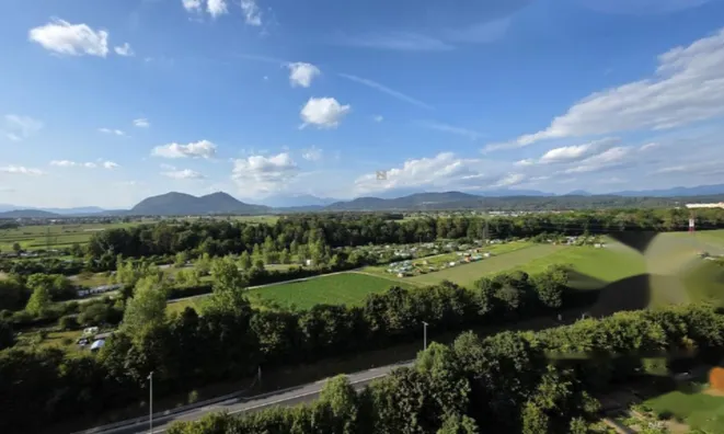 Недвижимость Квартира 4-комнатная Новая Шишка: 2